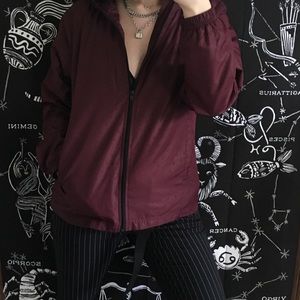 ✨maroon windbreaker✨